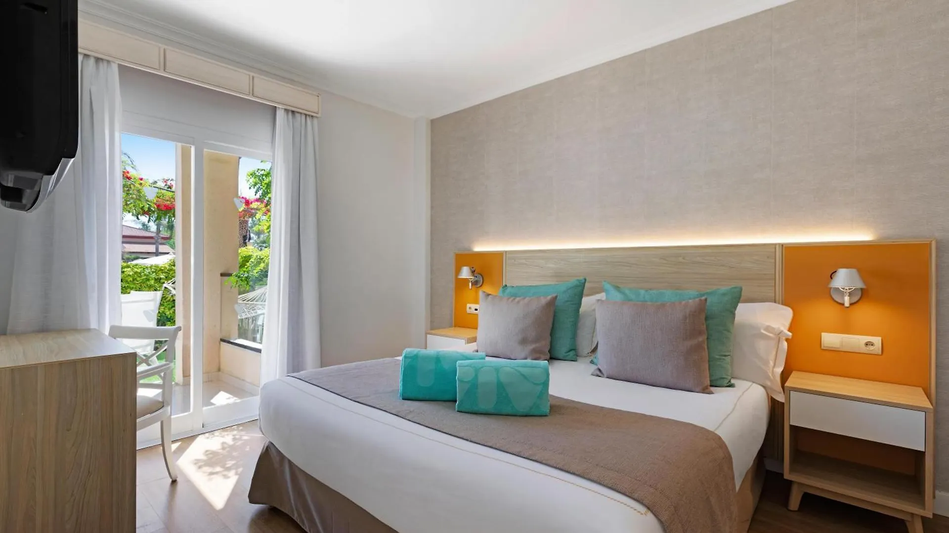 Viva Blue & Spa Playa de Muro