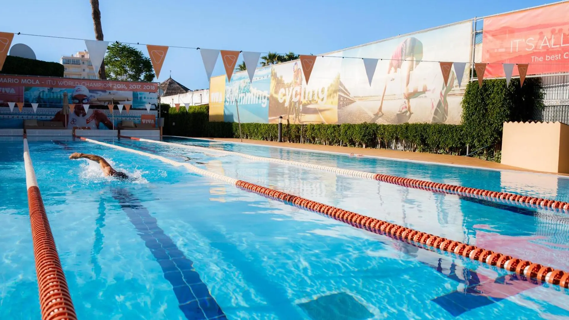 **** Hotel apartamentowy Viva Blue & Spa Playa de Muro  Hiszpania