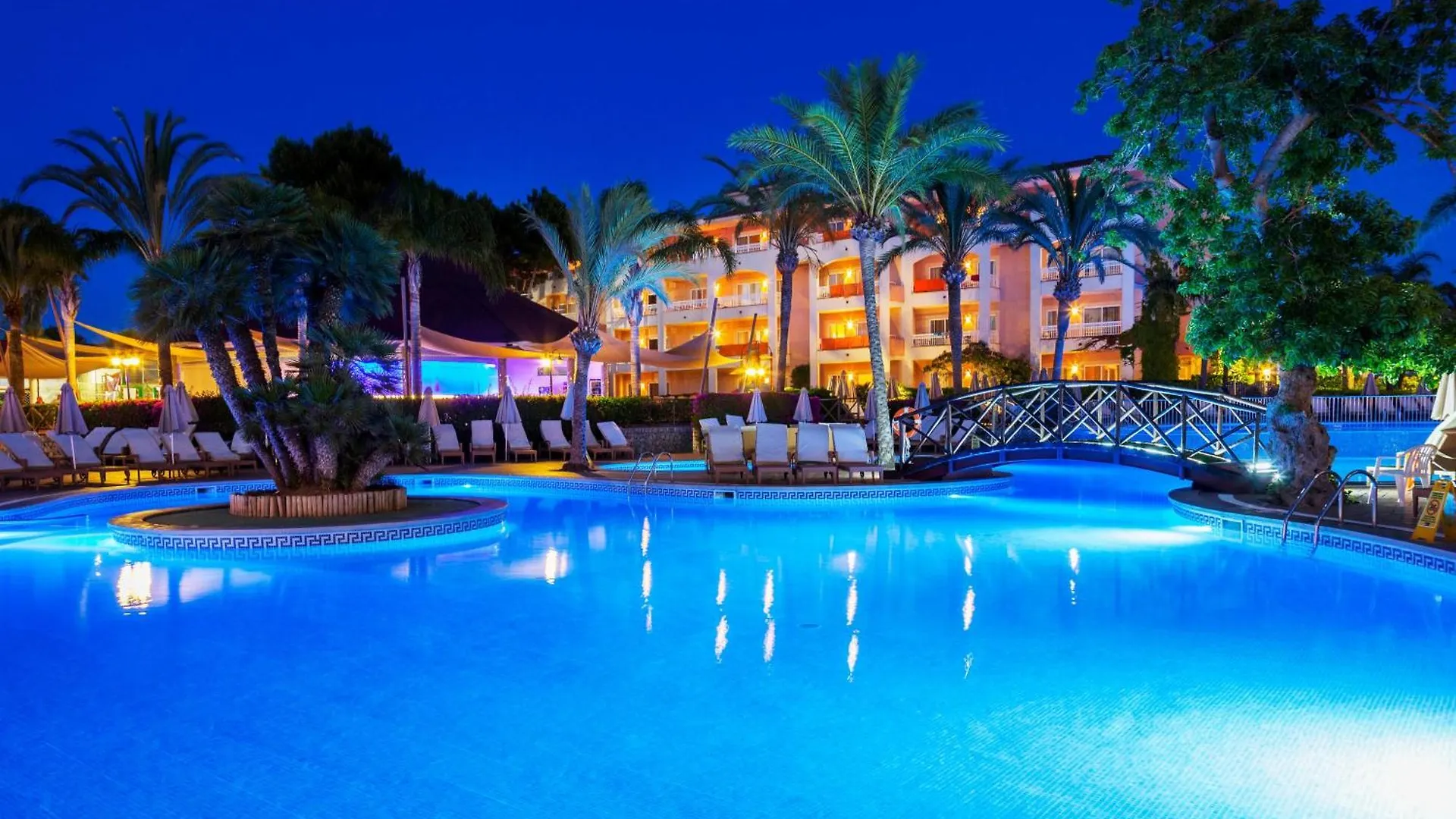Viva Blue & Spa Playa de Muro  Hotel apartamentowy